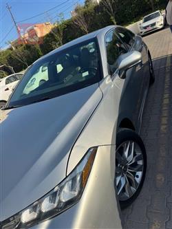 تويوتا أفالون